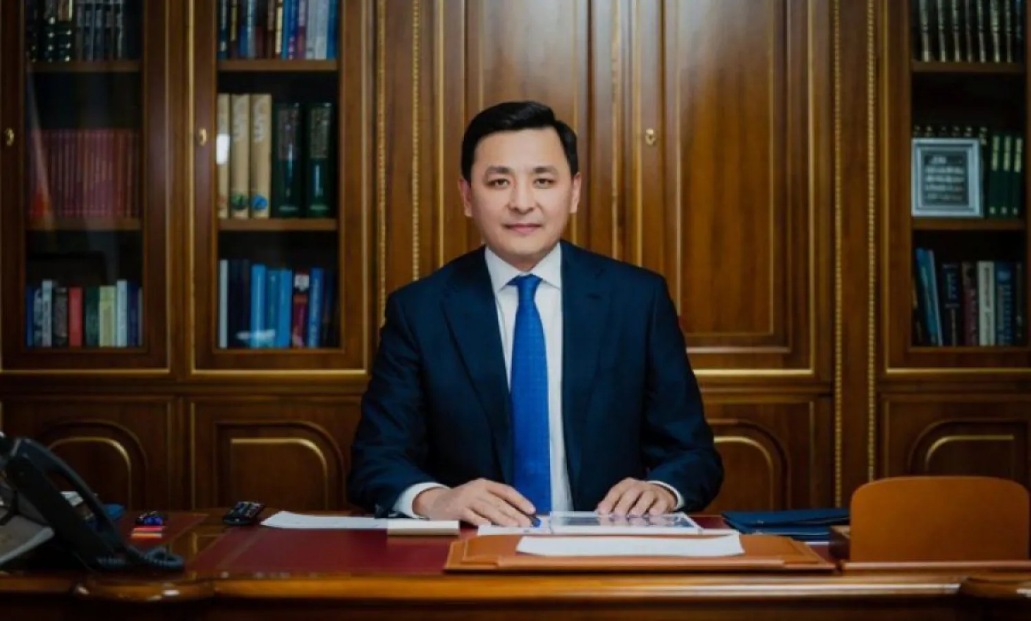Алтай Кульгинов поздравил горожан с Днем столицы