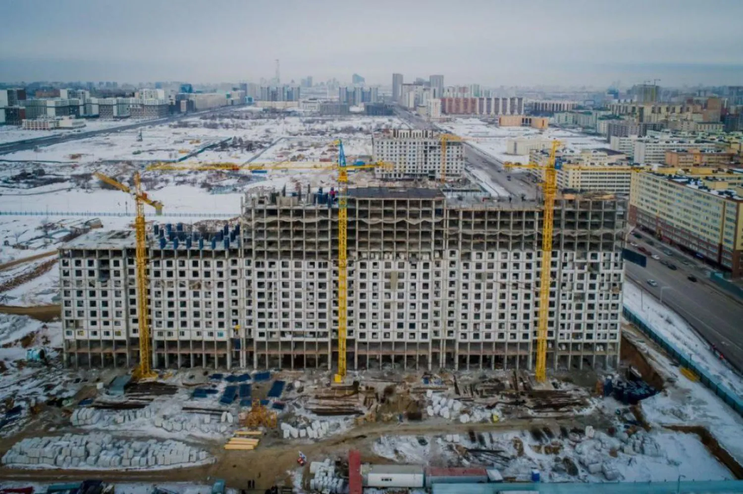 В Нур-Султане на завершение долгостроев привлекли инвесторов - Алтай Кульгинов