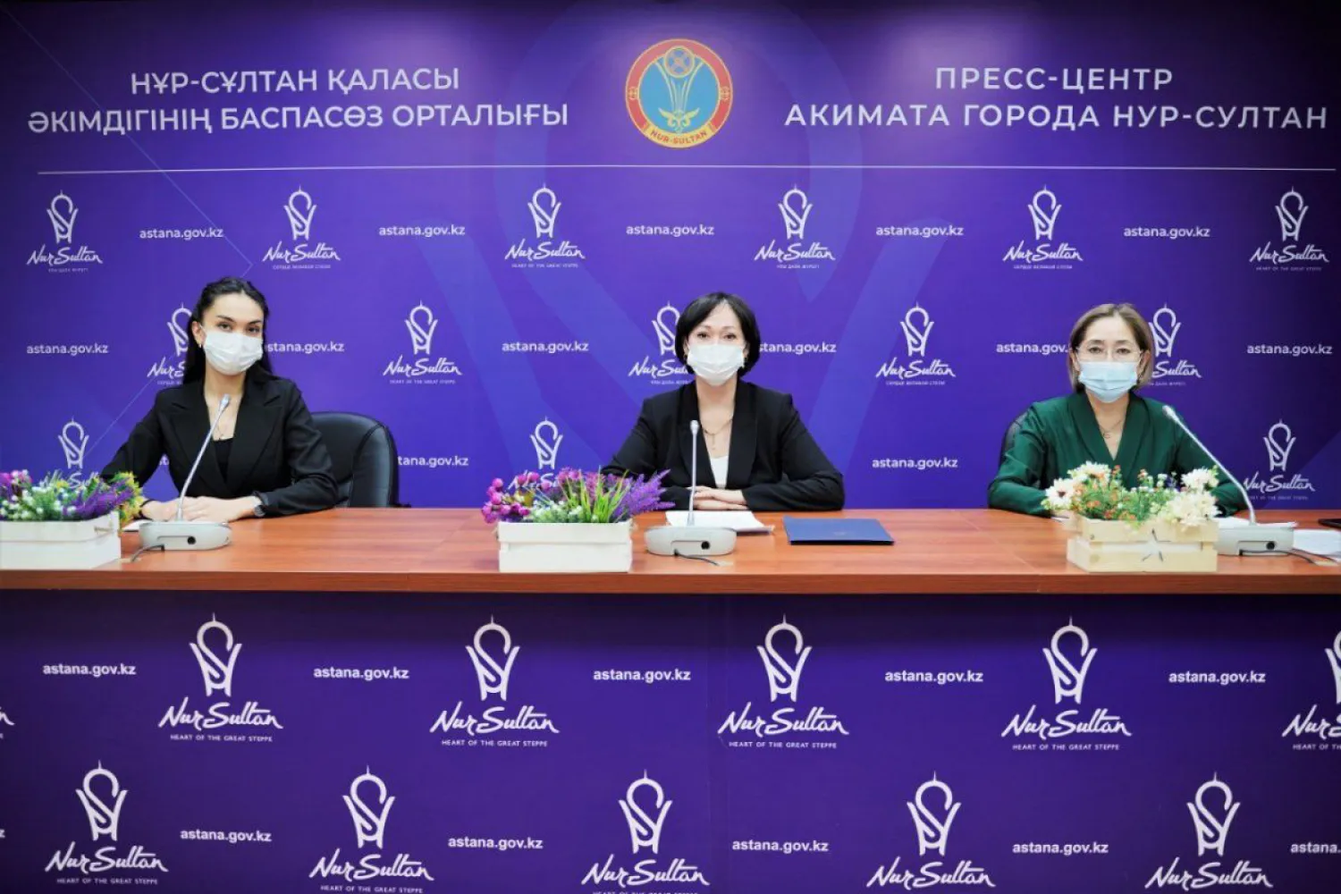 Более 10 тысяч человек вацинировались Pfizer в Нур-Султане