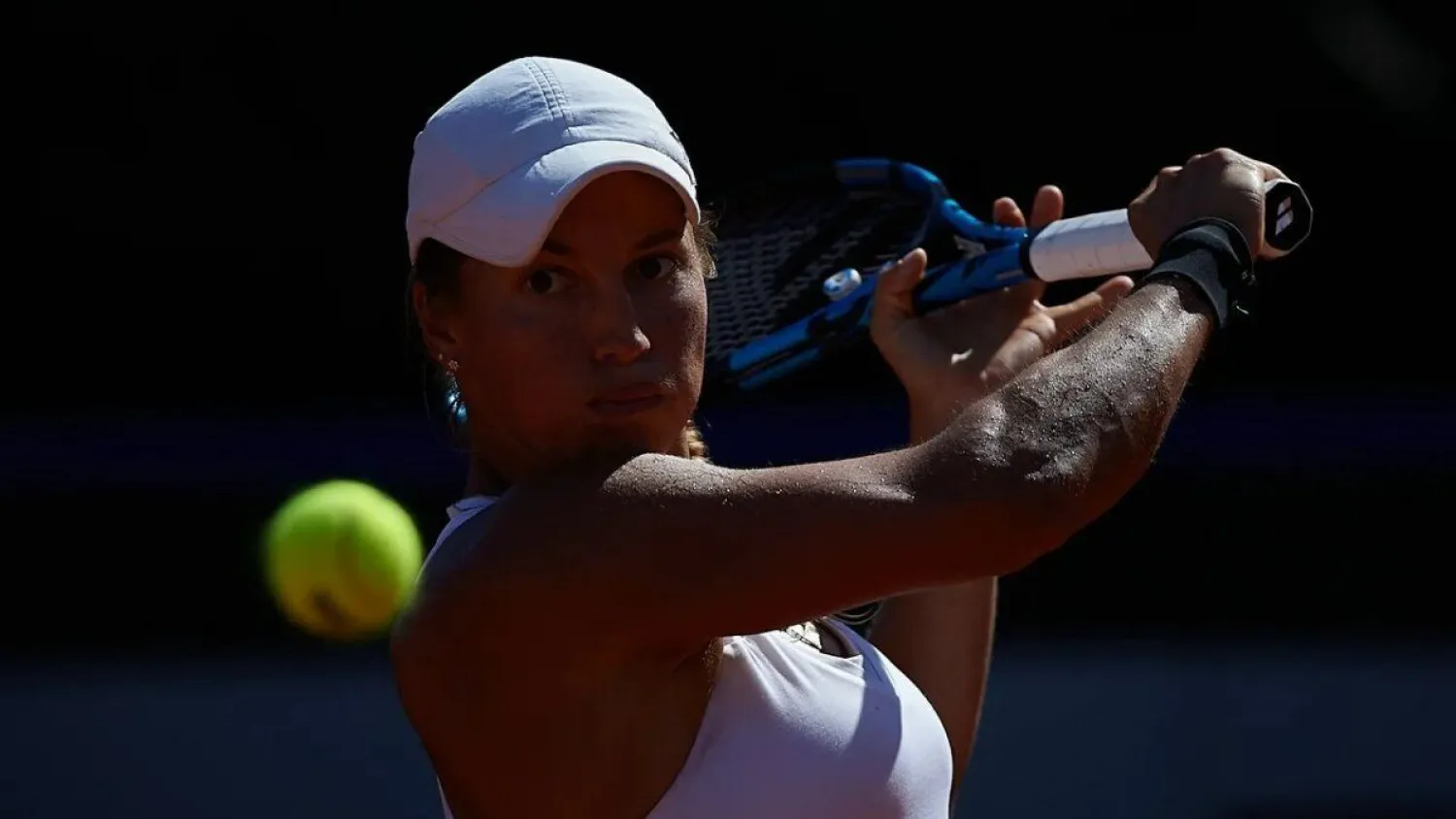 Юлия Путинцева и Ярослава Шведова завершили выступления на Mutua Madrid Open