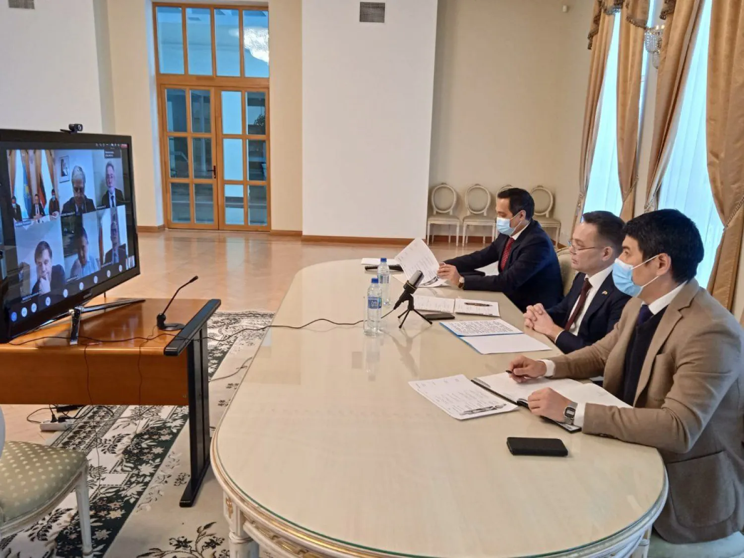 Третий пакет реформ Президента Казахстана обсудили в Литве