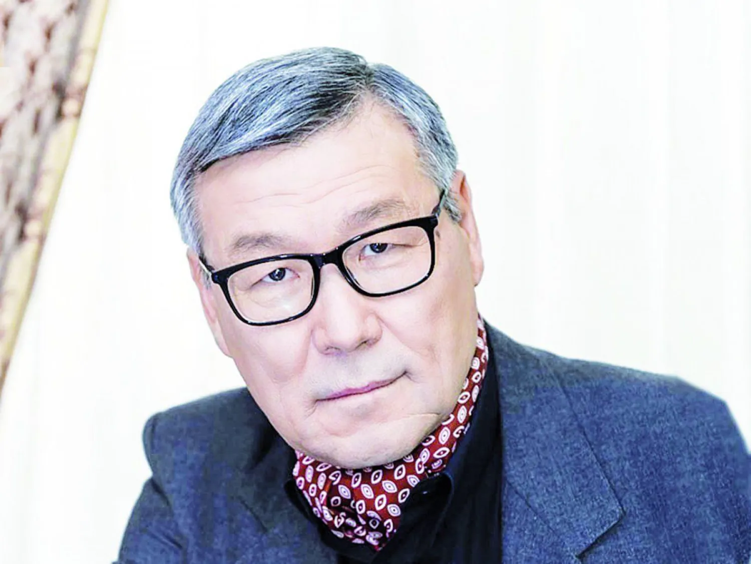 Главный режиссер старейшего театра столицы пообщался со зрителями в прямом эфире