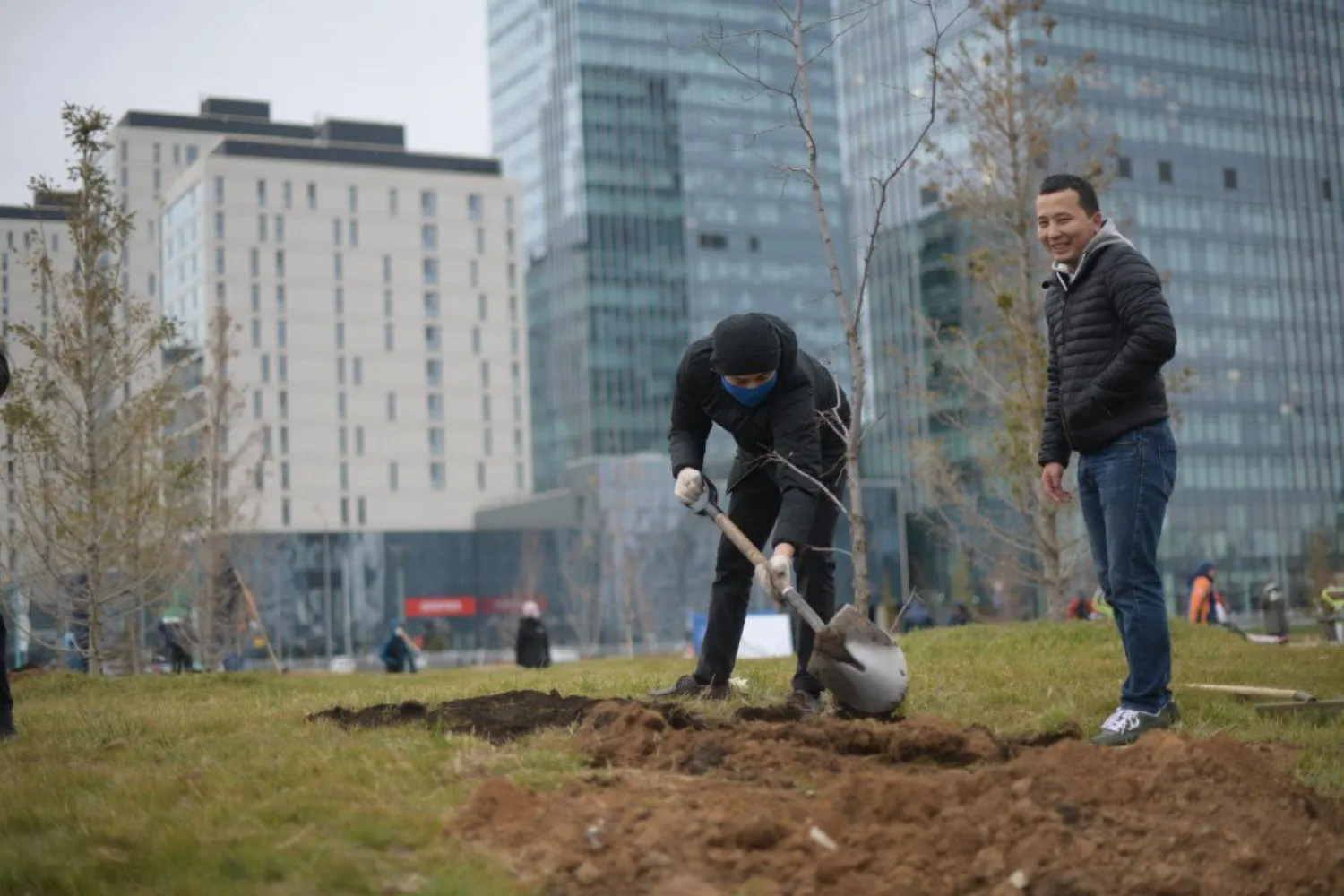 В столице запустили экопроект по озеленению «BI Green»