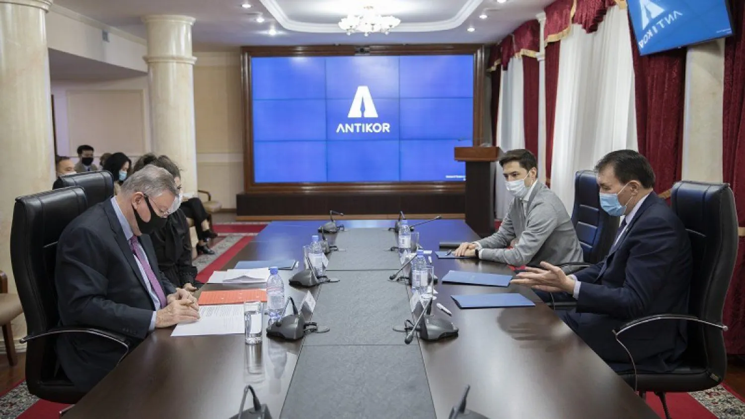 Антикоррупционное партнерство: Алик Шпекбаев встретился с Чрезвычайным и Полномочным послом Бразилии