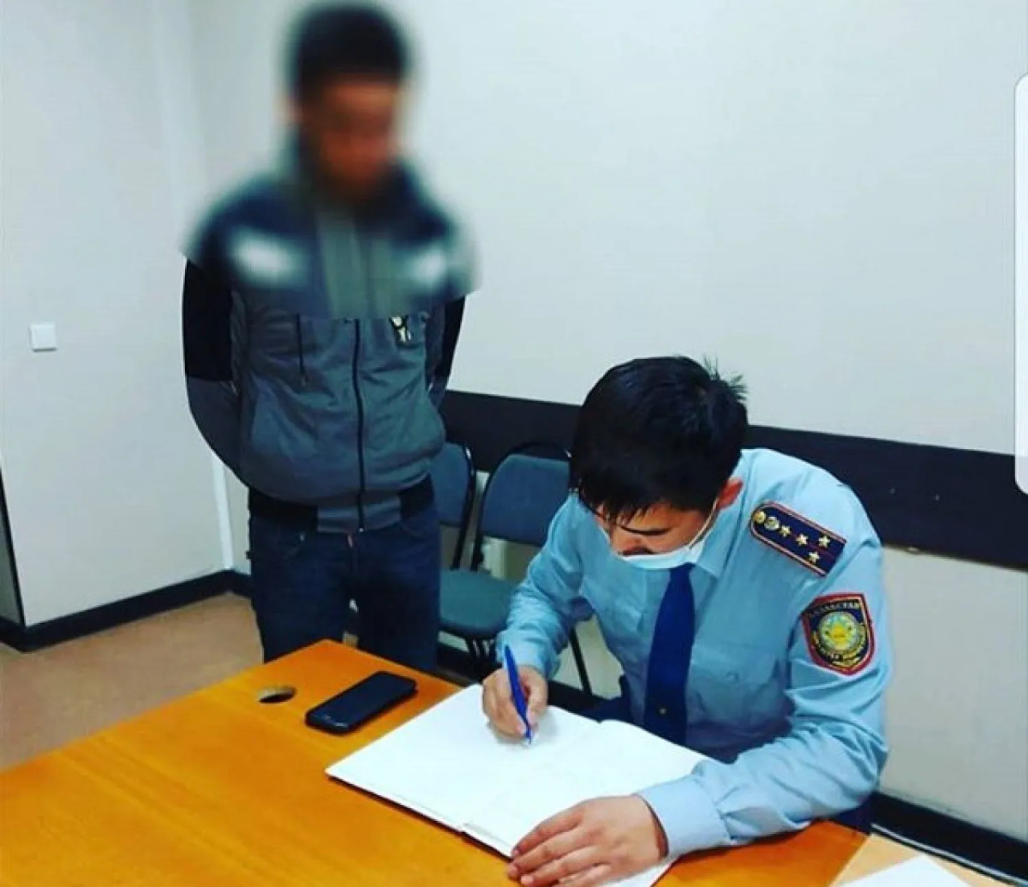Столичный участковый задержал объявленного в международный розыск гражданина Узбекистана