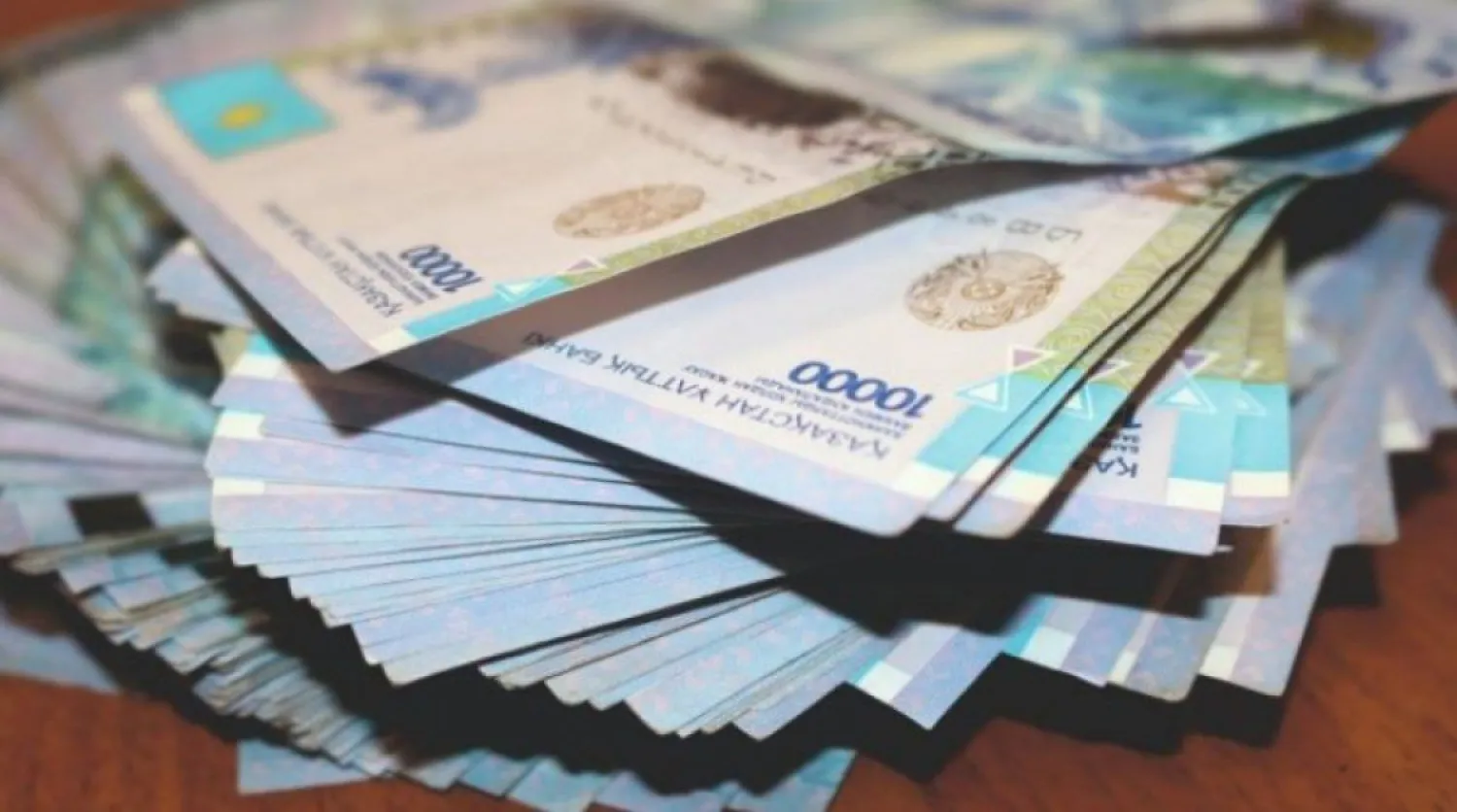 Аукцион автомашин: Мошенник "заработал" более 40 млн тенге