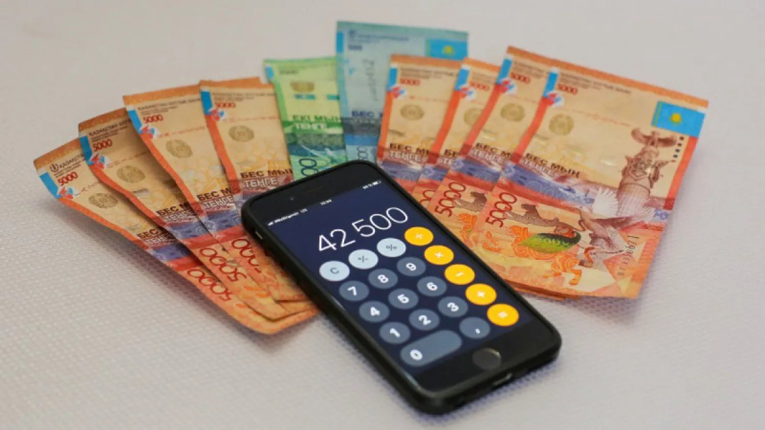 42 500: Более 4 млн соцвыплат назначено гражданам потерявшим доход