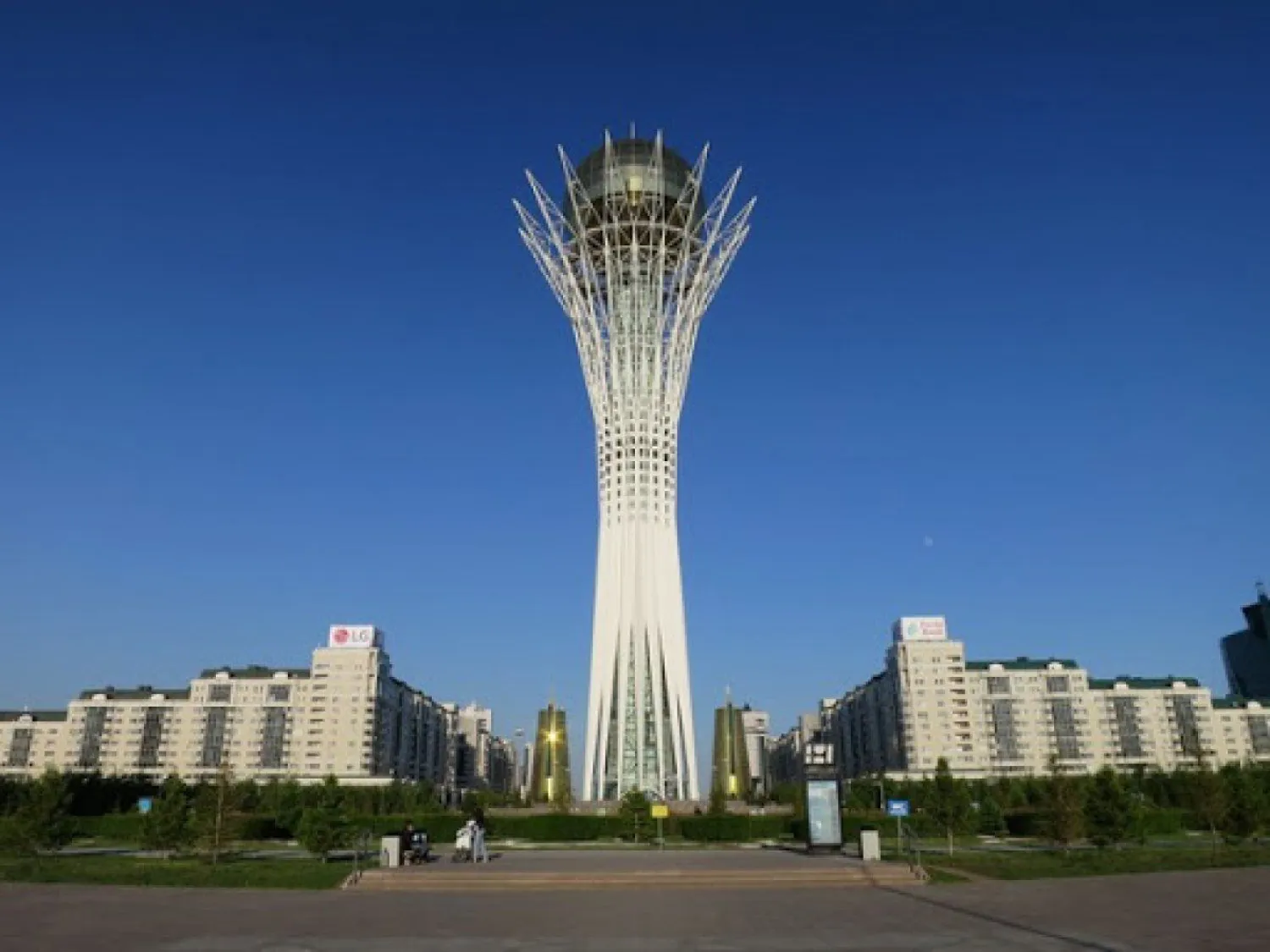 Медпункт и развозка: На каких условиях разрешено возобновить работу части организаций в столице