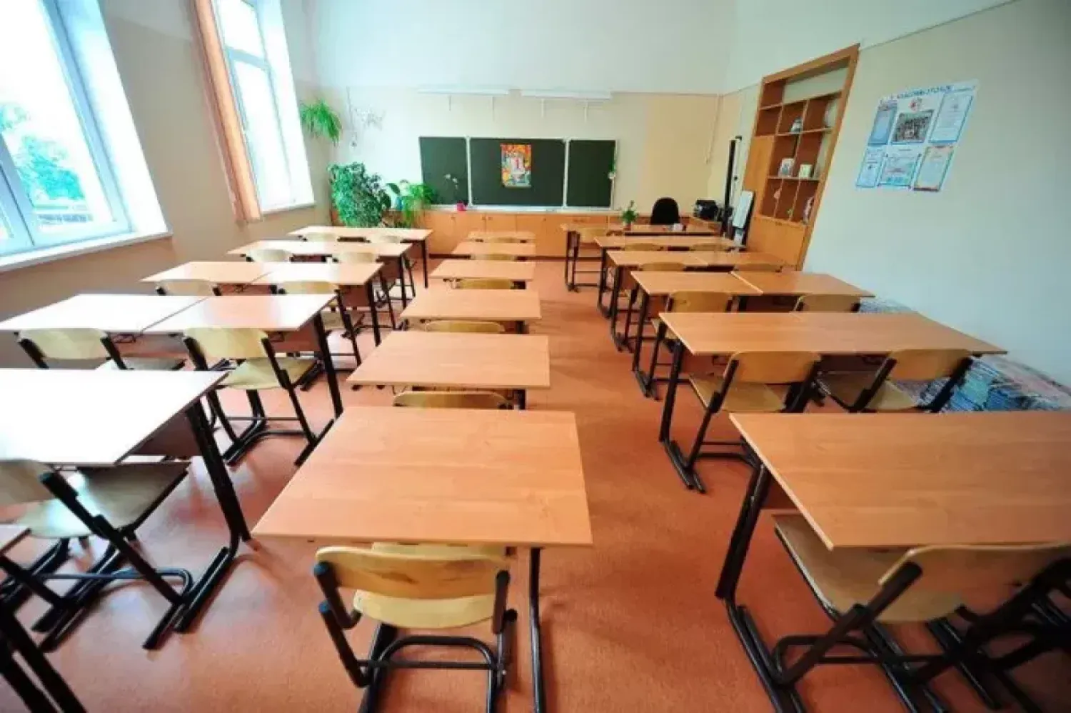 Прием в 1 классы стартовал в Казахстане