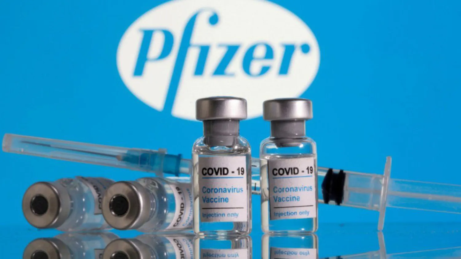 Свыше 300 тысяч казахстанцев привились Pfizer