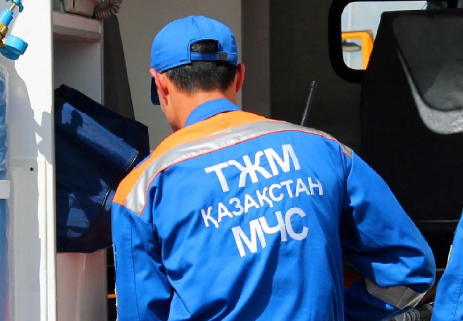 Токаев поздравил спасателей с профессиональным праздником
