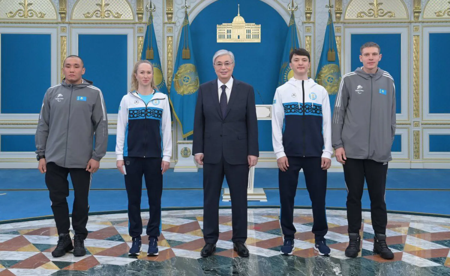 Президент провел встречу с членами национальных Олимпийской и Паралимпийской сборных Казахстана