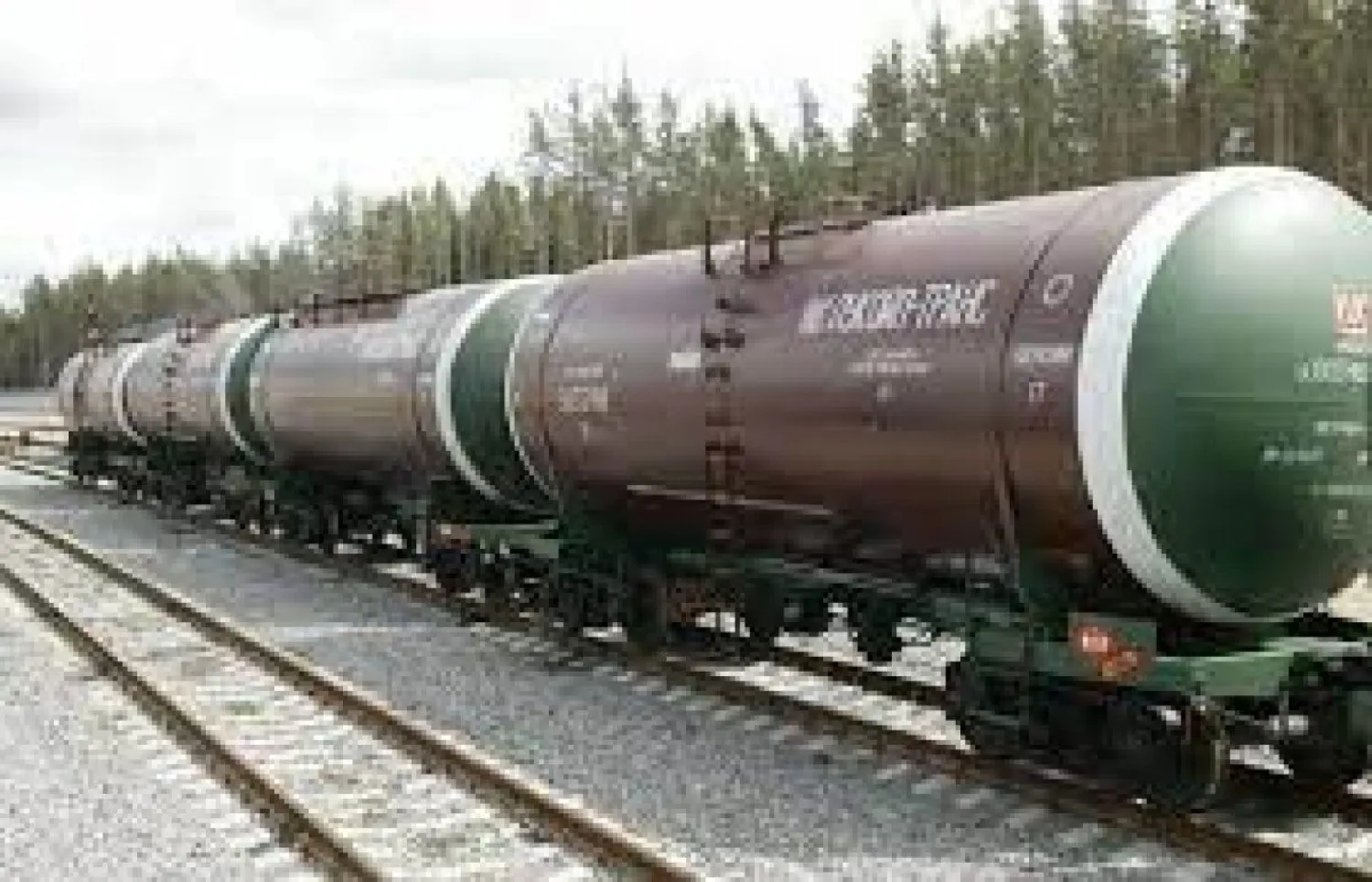 Незаконный вывоз бензина на сумму $90 млн пресекли в Казахстане