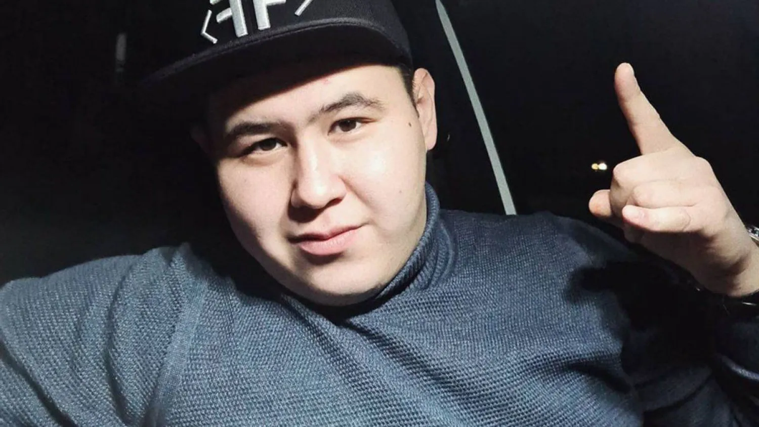 Иманбек создал новую модель кроссовок и получил в свой адрес шквал критики