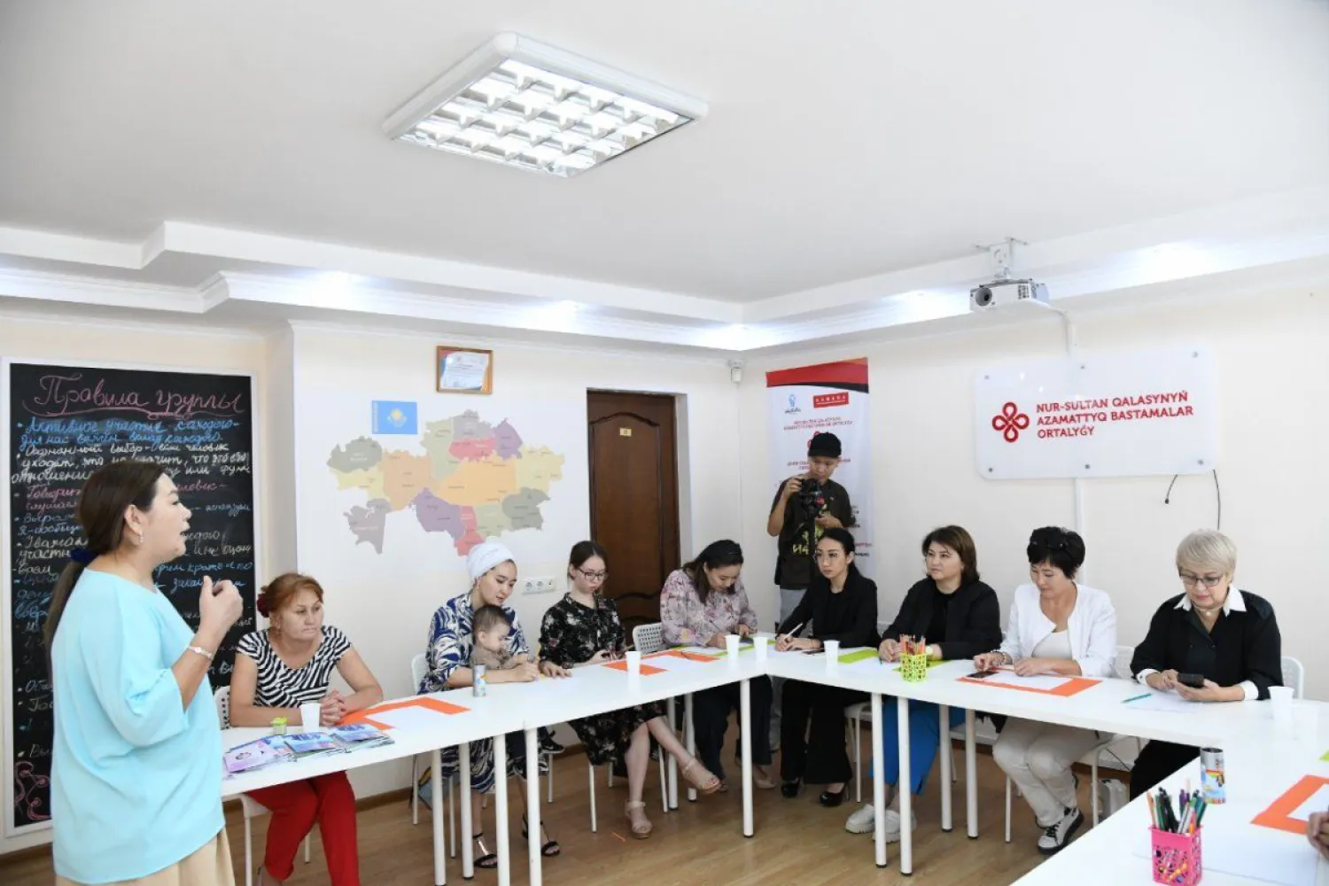 В столице провели тренинг на тему повышения роли женщины в обществе
