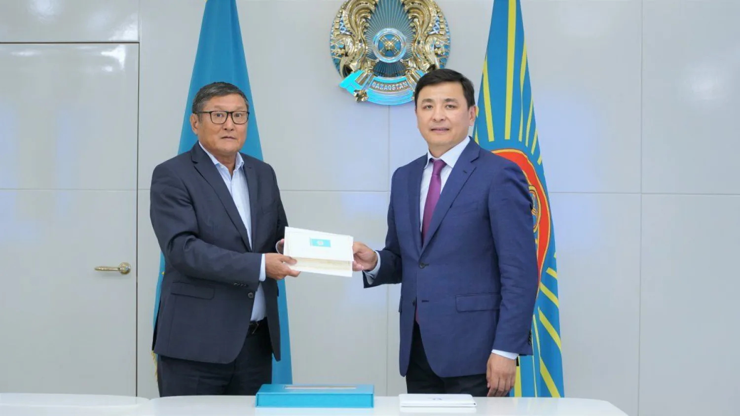 Главному редактору газеты «Astana aqshamy» Еркіну Қыдыру исполнилось 60 лет