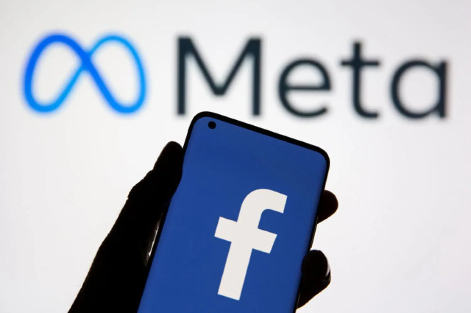 Facebook и Instagram, возможно, отключат на территории ЕС