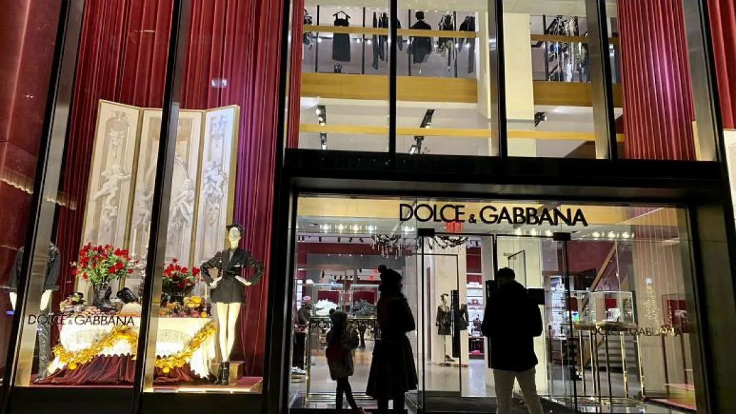 Dolce&Gabbana отказывается от использования натурального меха