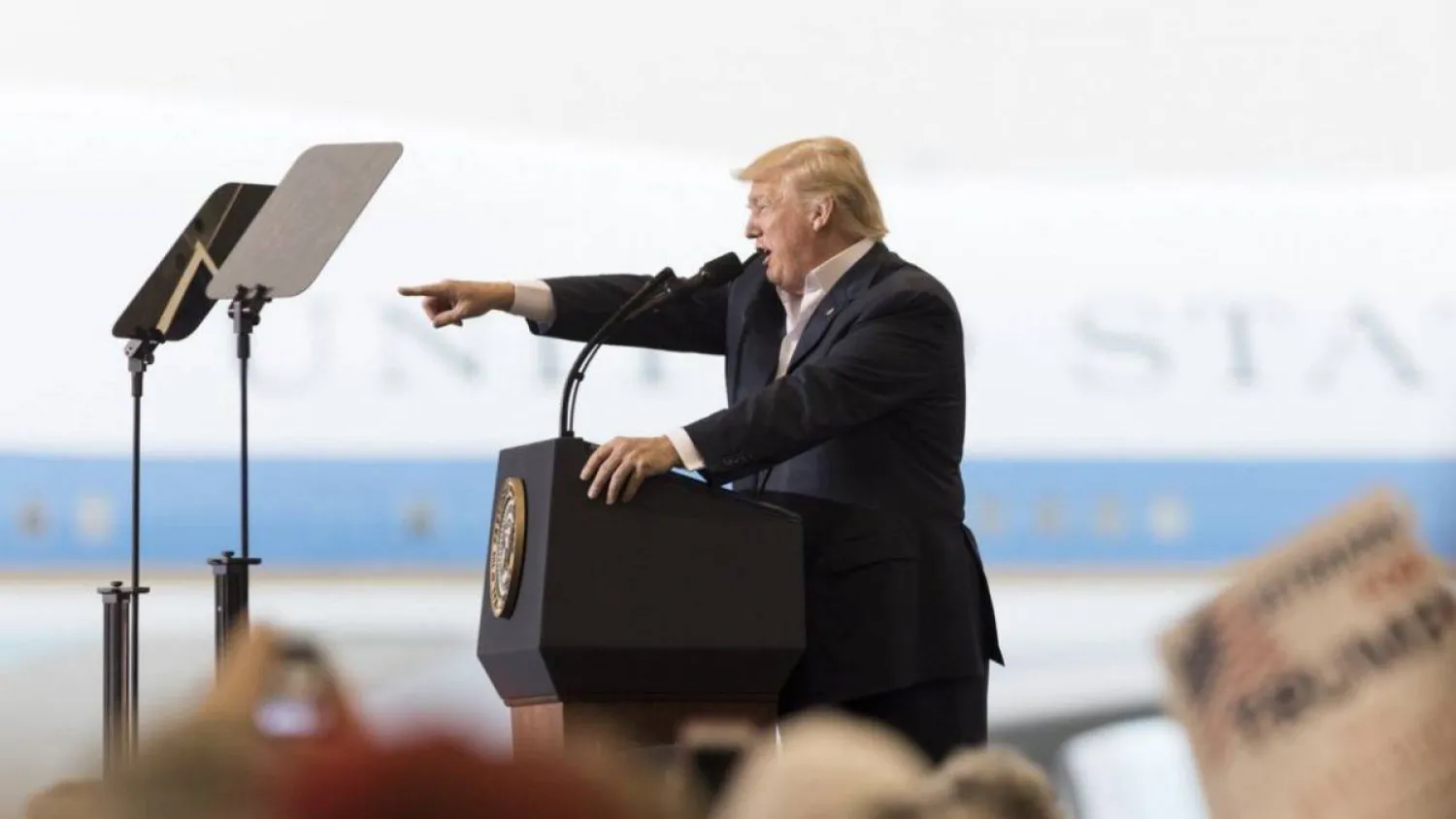 Дональд Трамп создает собственную соцсеть