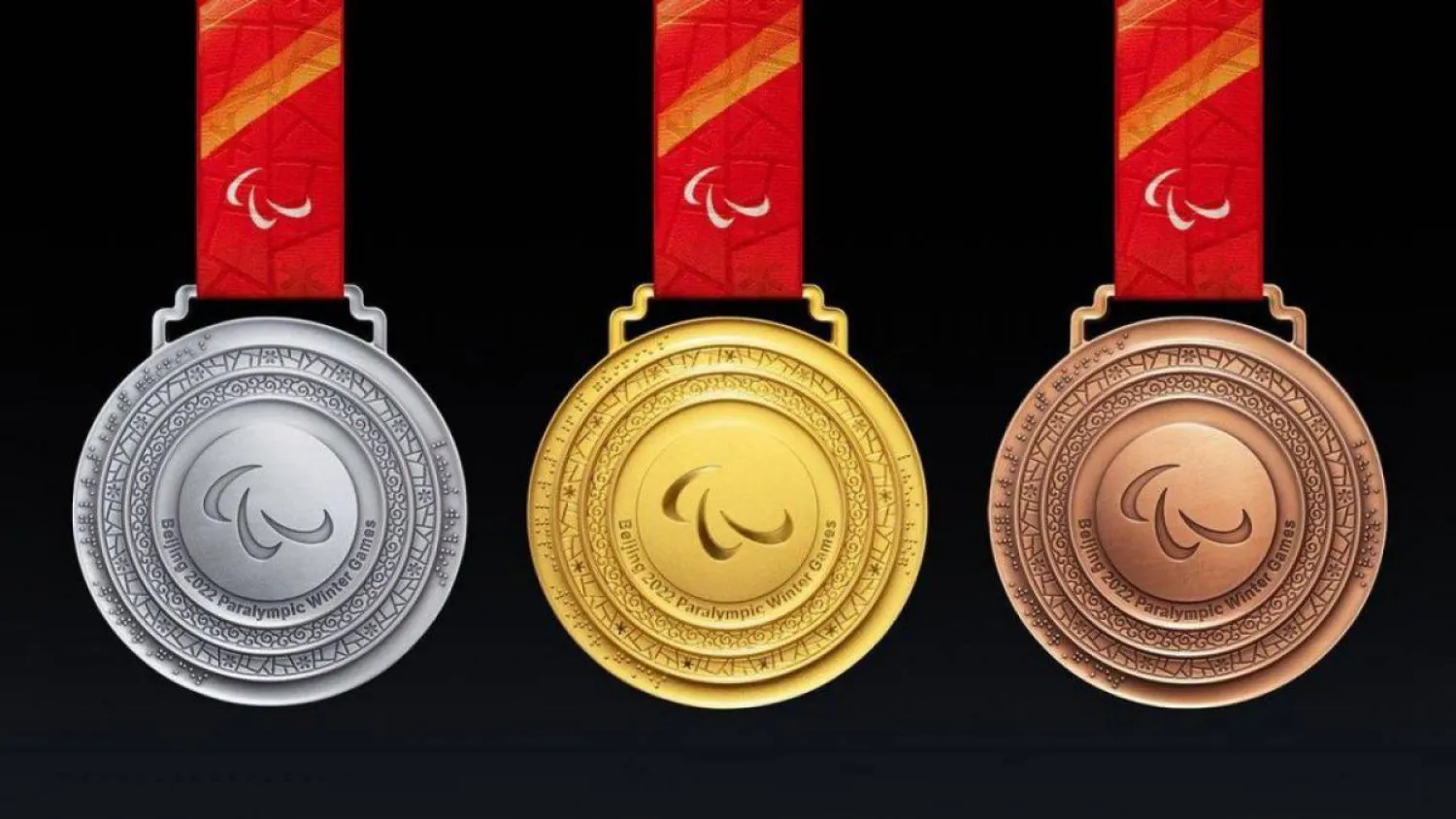 Представлен дизайн медалей зимних Олимпийских игр-2022 в Пекине