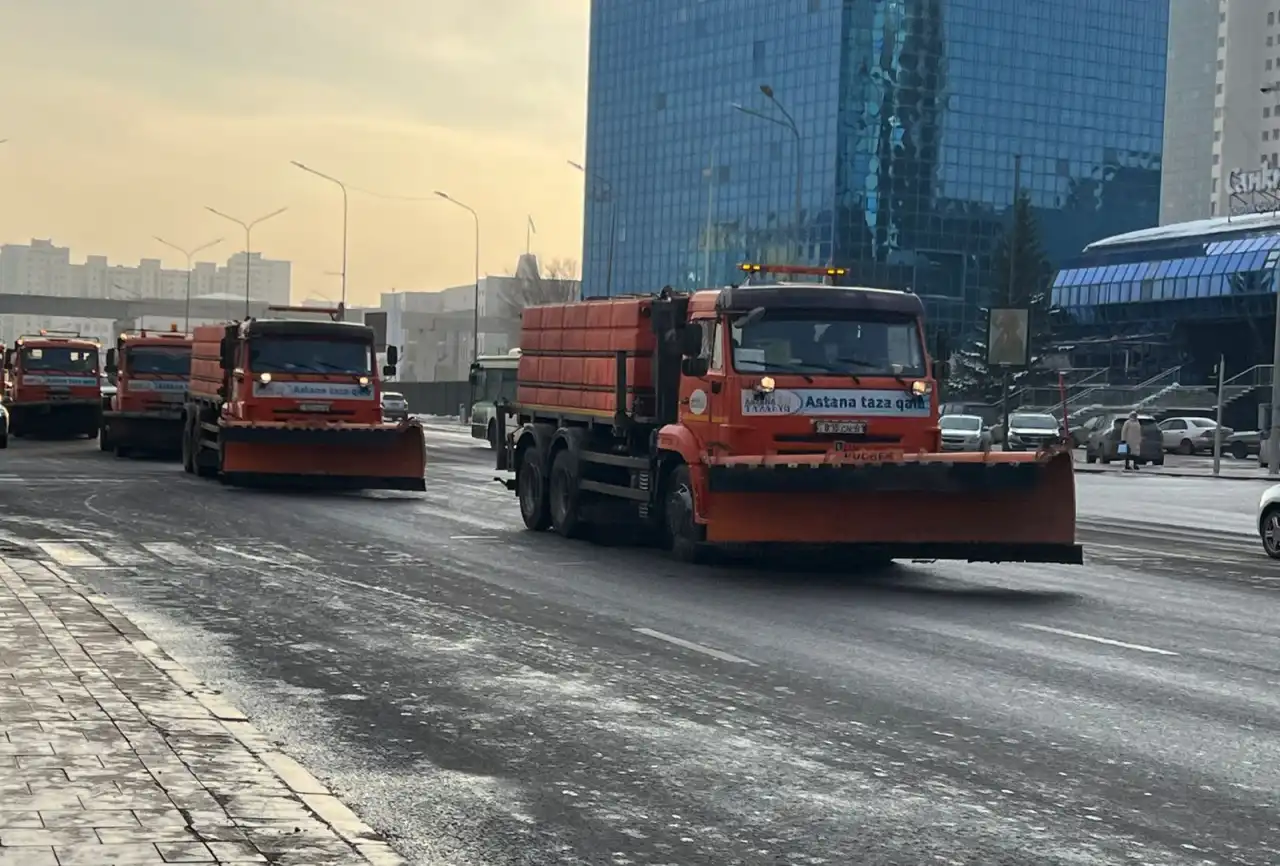 Столичные коммунальные службы работают круглосуточно