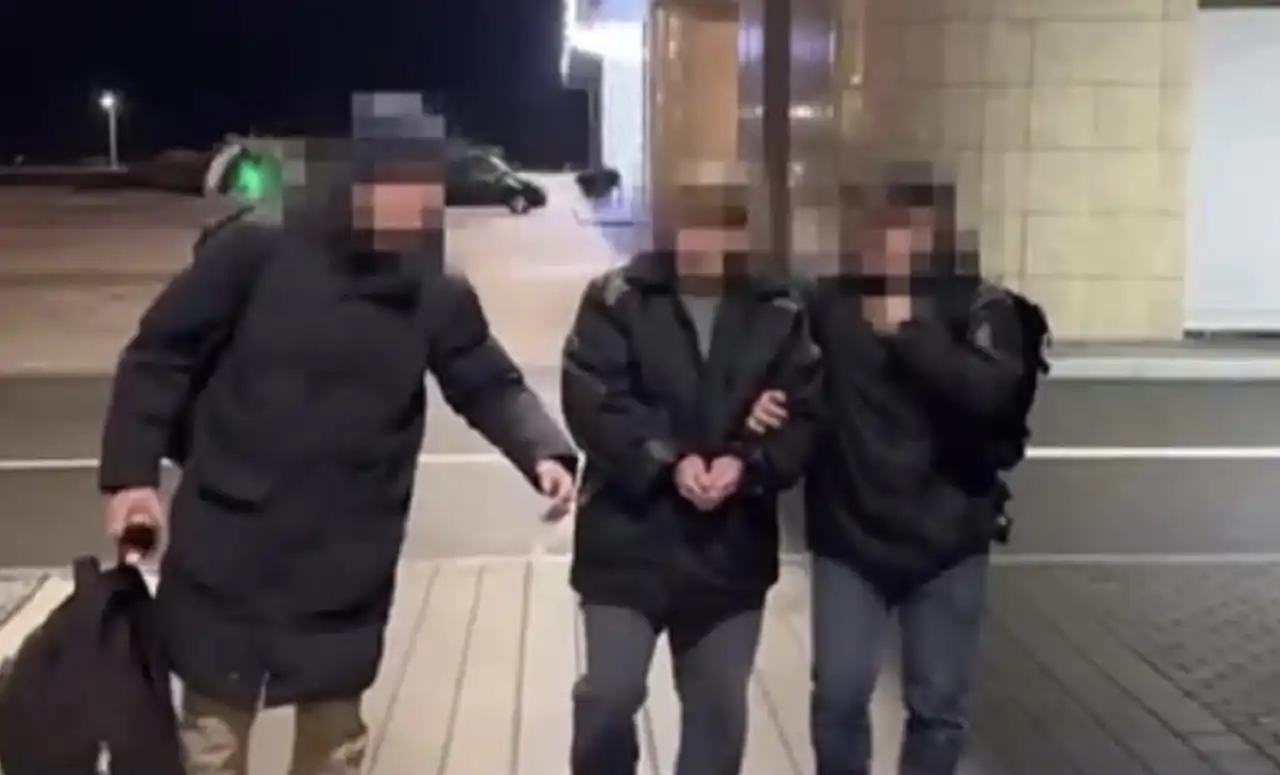 Подозреваемый в мошенничестве на 10 млн тенге экстрадирован из Беларуси в Казахстан
