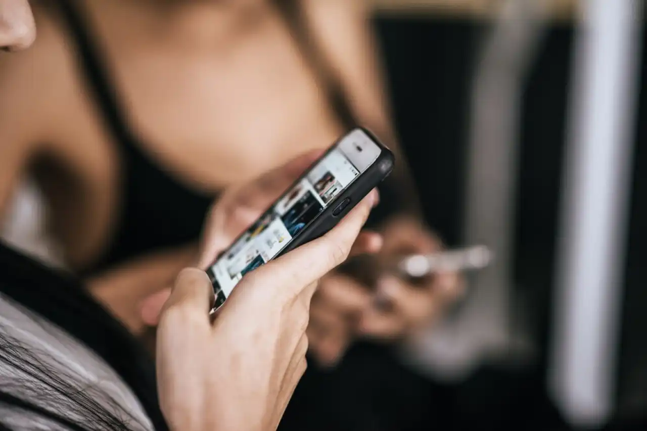 Депутат предложил ограничить TikTok в Казахстане
