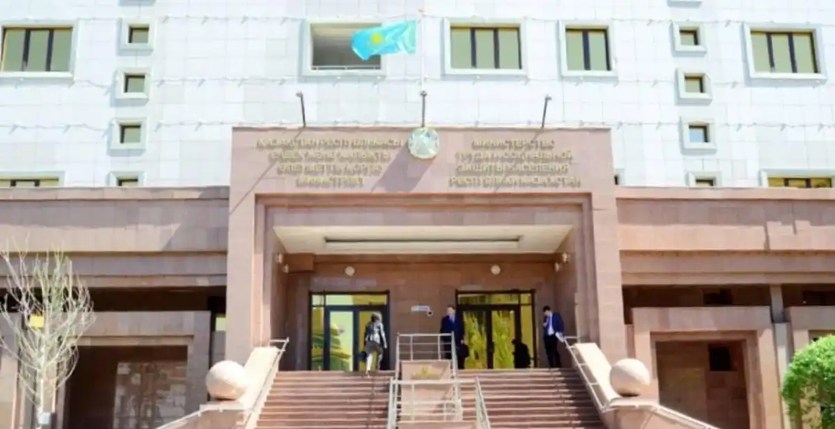Два проекта по трудоустройству молодежи хотят упразднить в Казахстане