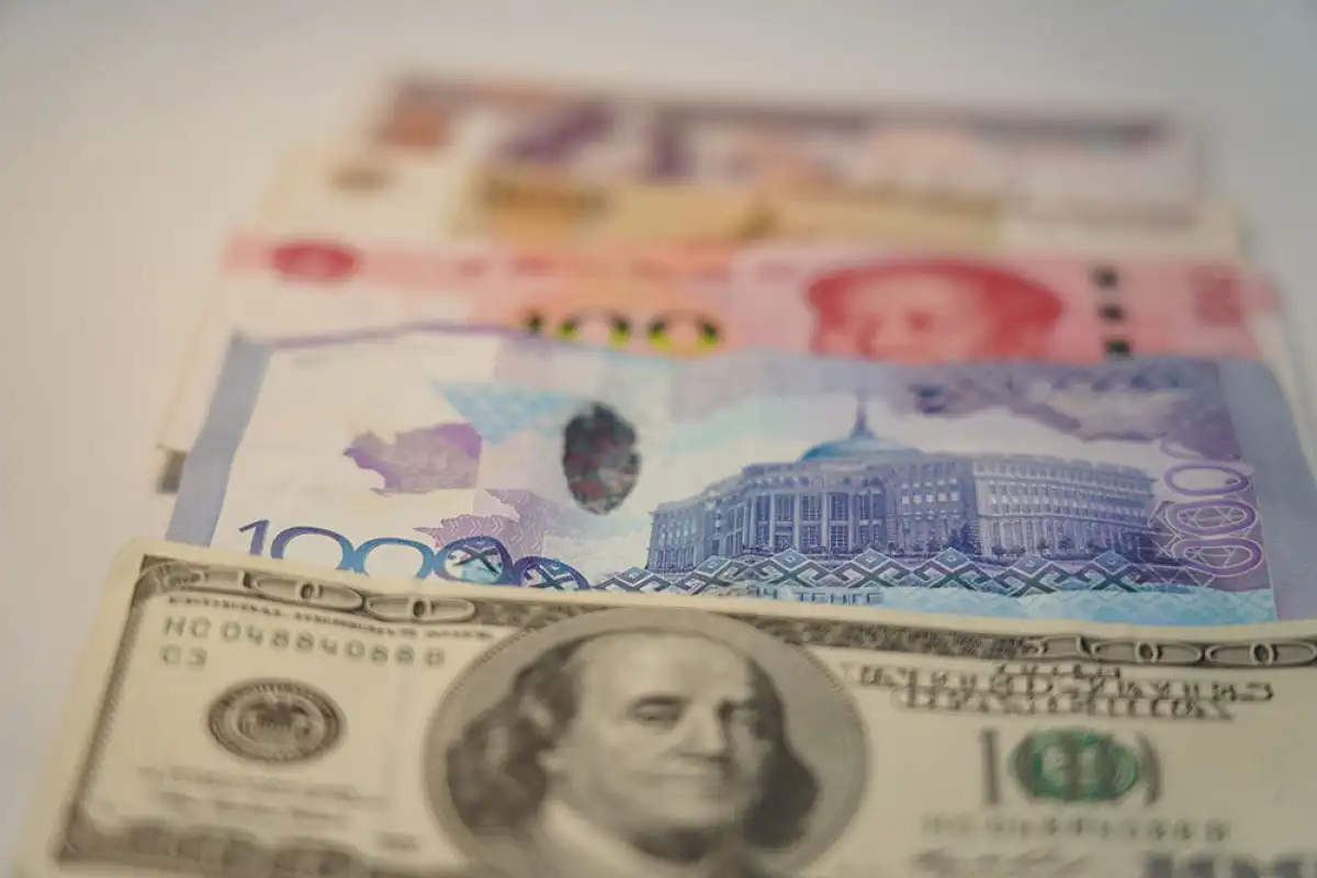 Курс валют в обменниках Астаны на 10 апреля