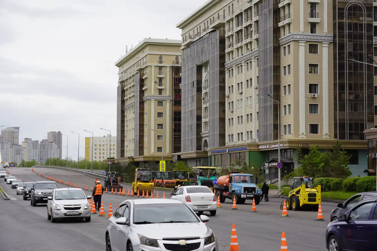 Участок одного из главных проспектов Астаны частично перекроют