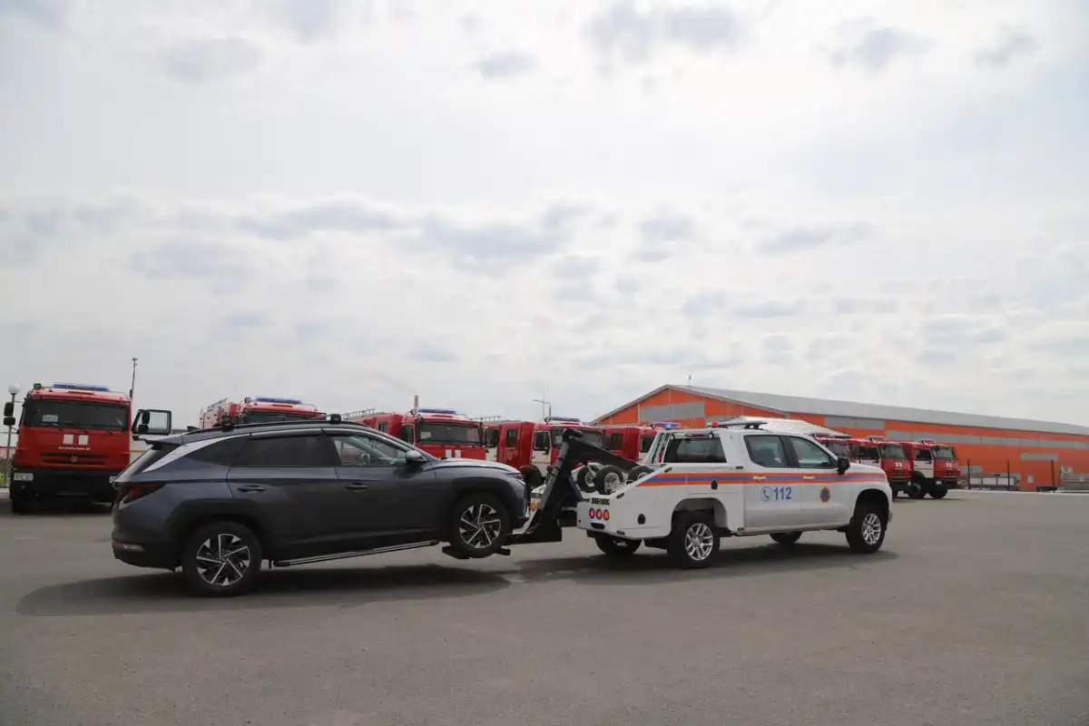 В МЧС нашли решение по автомобилям, блокирующим путь пожарным
