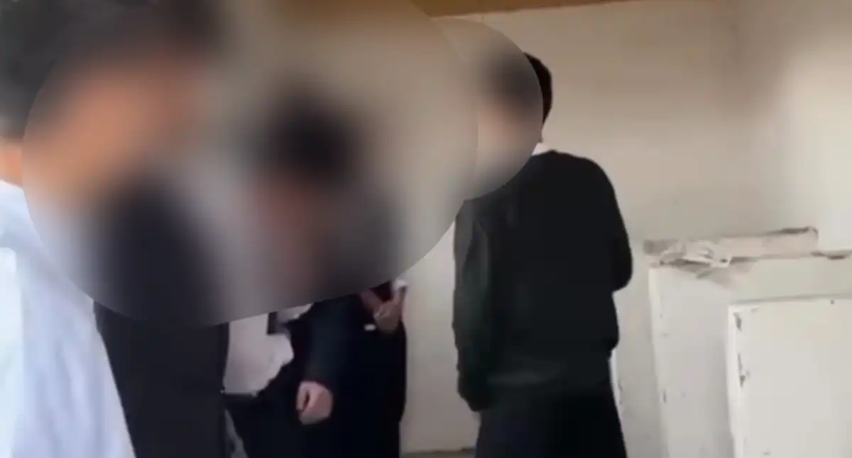 Школьник устроил дедовщину в Алматинской области