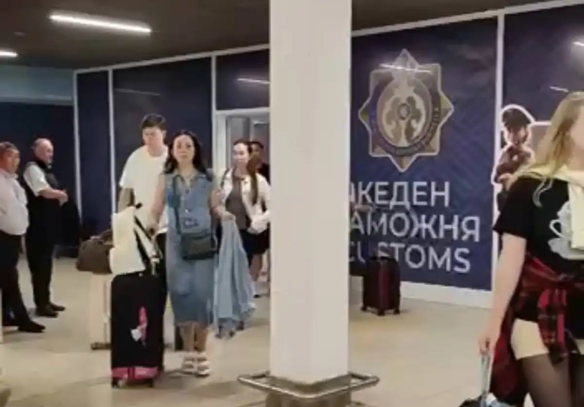 Сотни застрявших в Дубае казахстанцев приземлились в Алматы