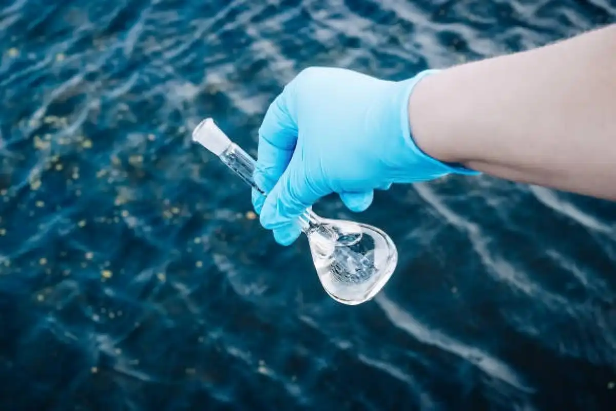 Полицейские пресекли самовольный забор воды из Шардаринского водохранилища