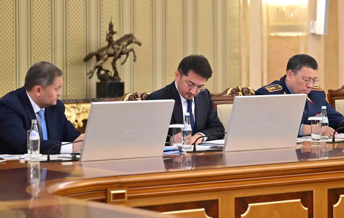 Токаев дал поручение Правительству по переходу на национальный мессенджер