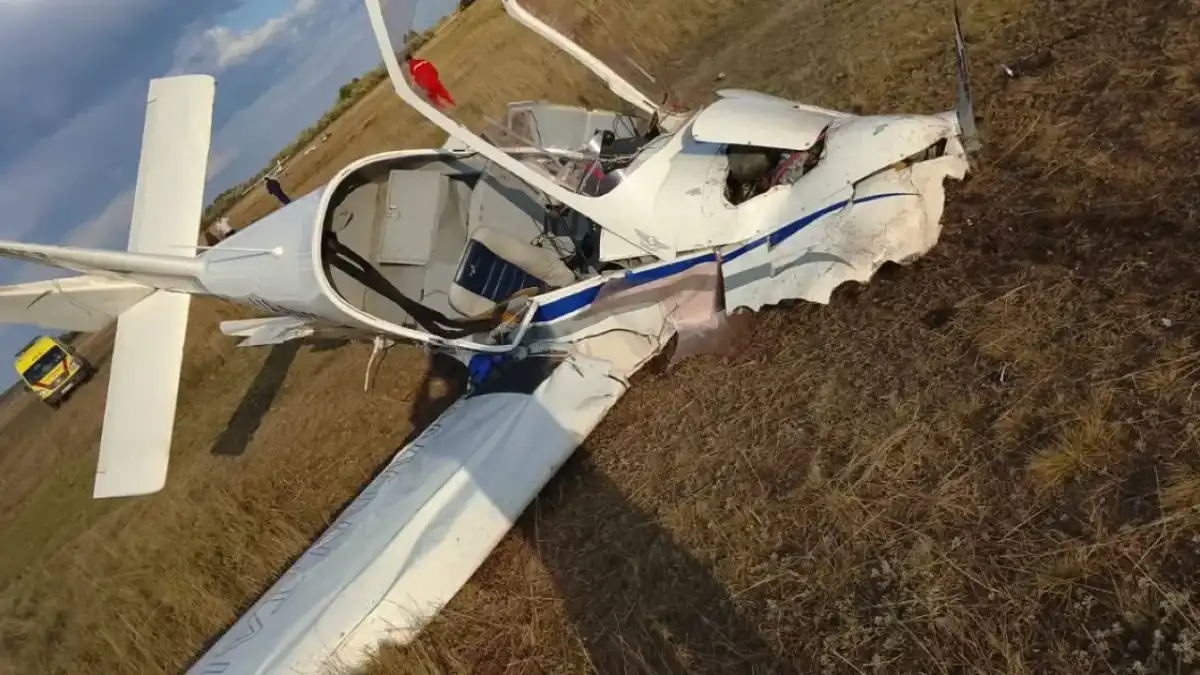 Двое погибли во время крушения частного самолета под Астаной