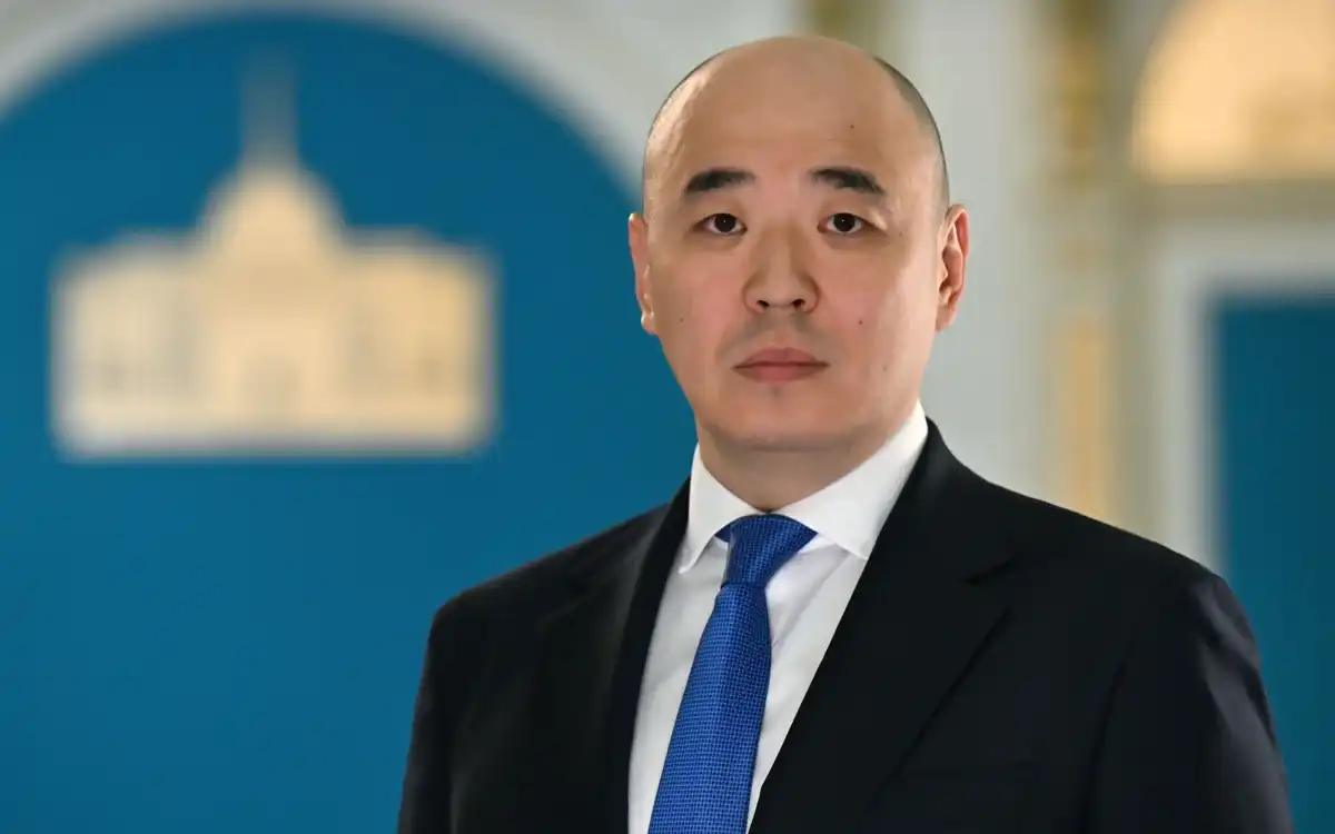 Канат Шарлапаев освобожден от должности помощника Президента РК