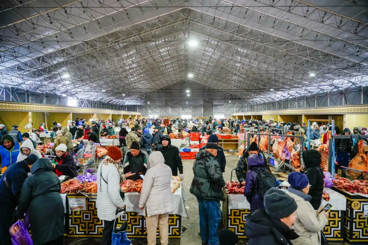 В Астане проходит сельскохозяйственная ярмарка с участием фермеров из регионов