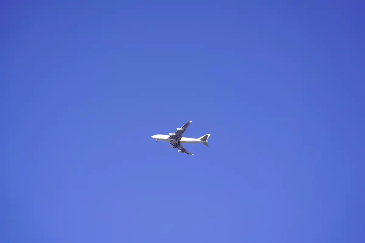 Группа пилотов авиакомпании Qazaq Air обратилась к руководству компании
