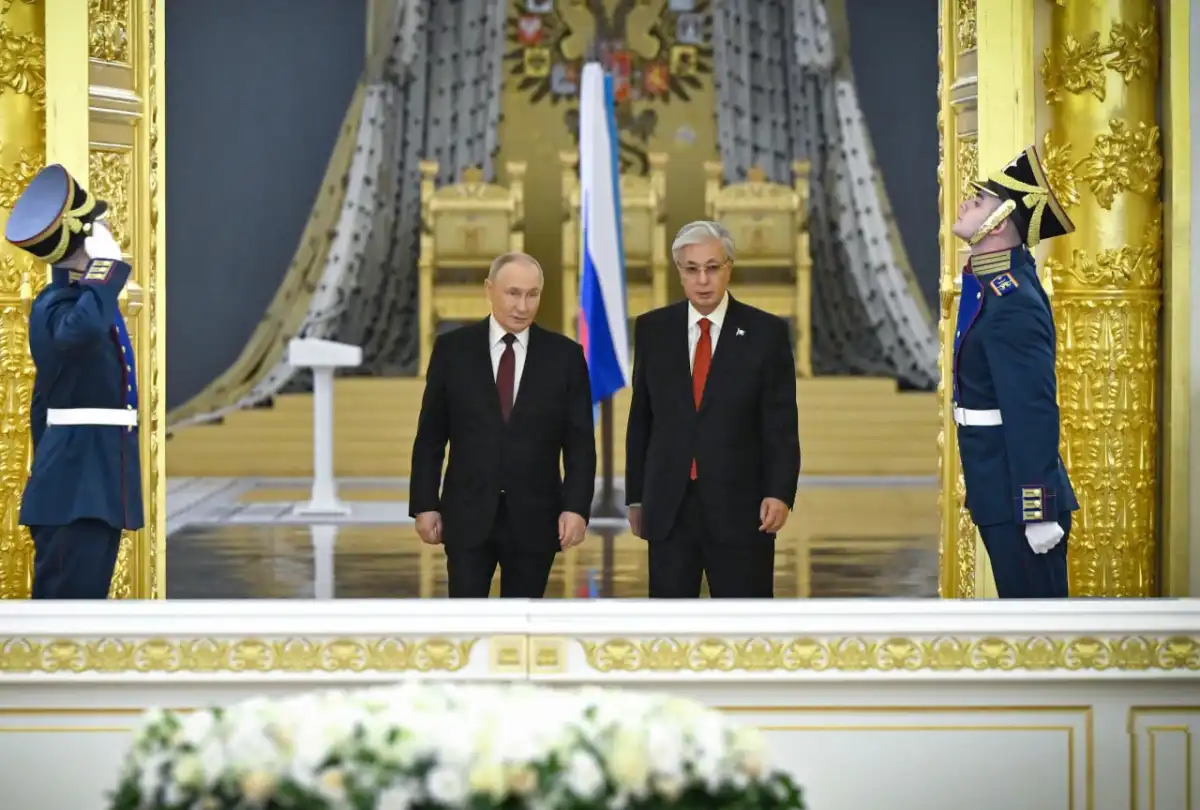 Мы взяли курс на всемерную поддержку людей рабочих профессий — Токаев