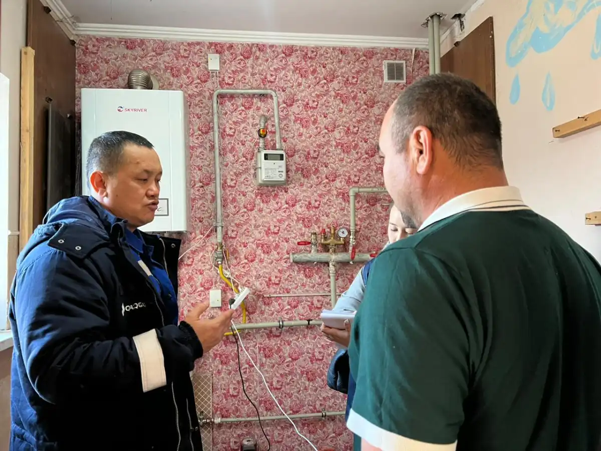 Жителям газифицированных районов столицы разъясняют правила безопасного использования голубого топлива