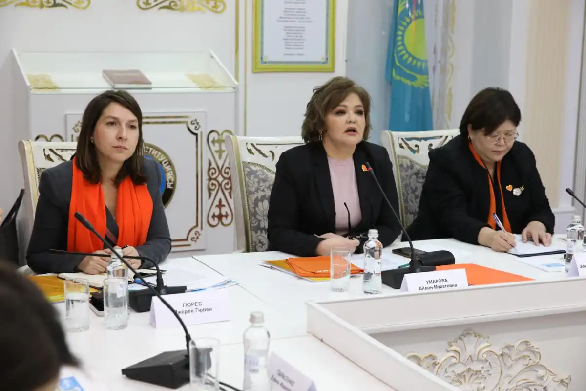 В Астане прошёл круглый стол в рамках акции «16 дней без насилия»