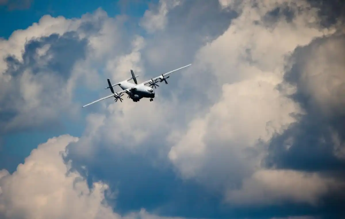 Самолет Ан-22 разбился в России