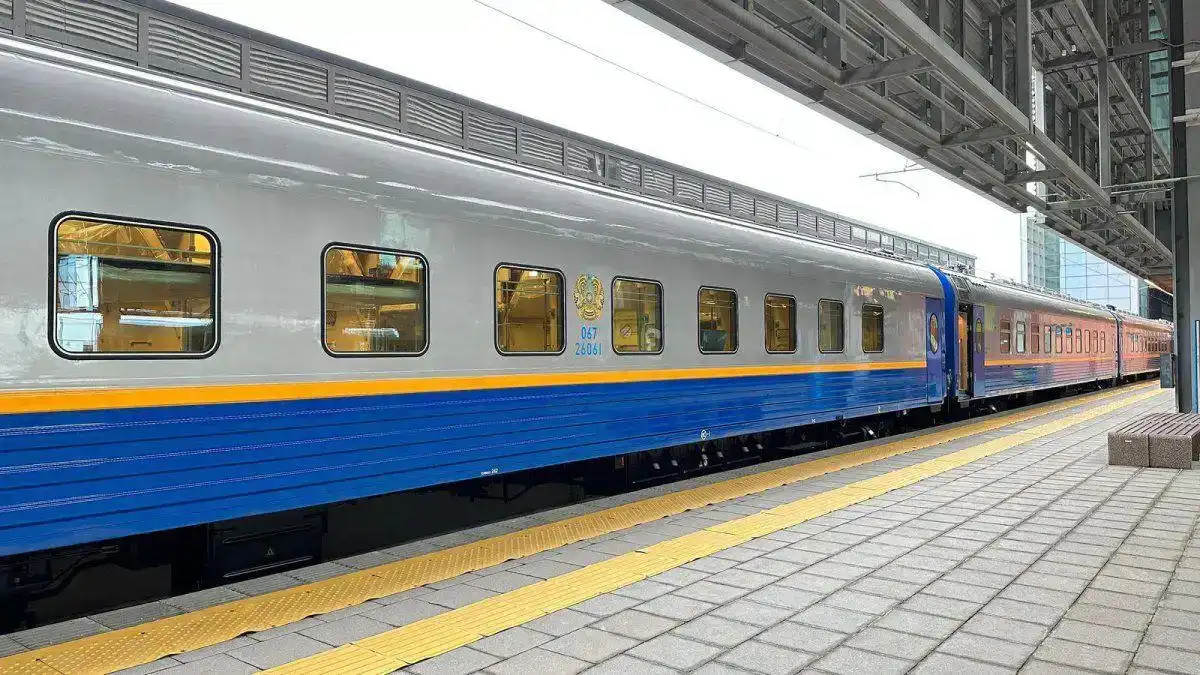 175 новых пассажирских вагонов закупили в Казахстане