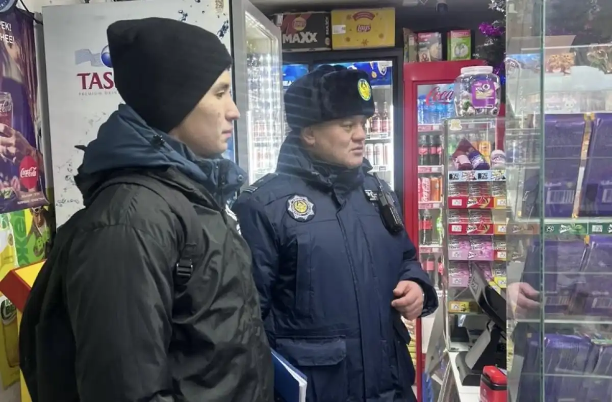 В столичном районе «Байконыр» провели рейд по борьбе с продажей вейпов