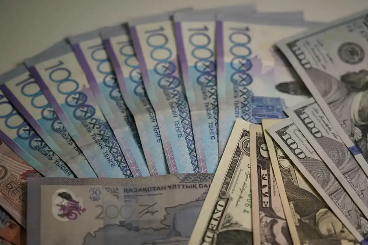 Казахстанцам спишут кредиты? Информацию из соцсетей прокомментировали в АРРФР