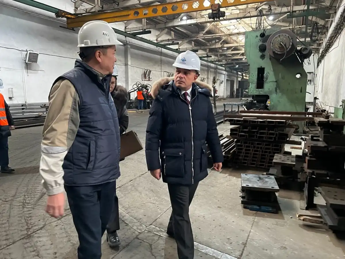 Депутат Мажилиса ознакомился с проблемами обрабатывающей промышленности