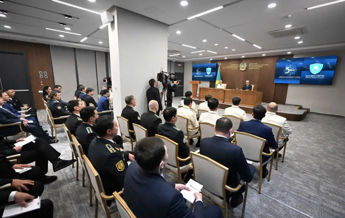 Токаев провел совещание в Агентстве по финансовому мониторингу