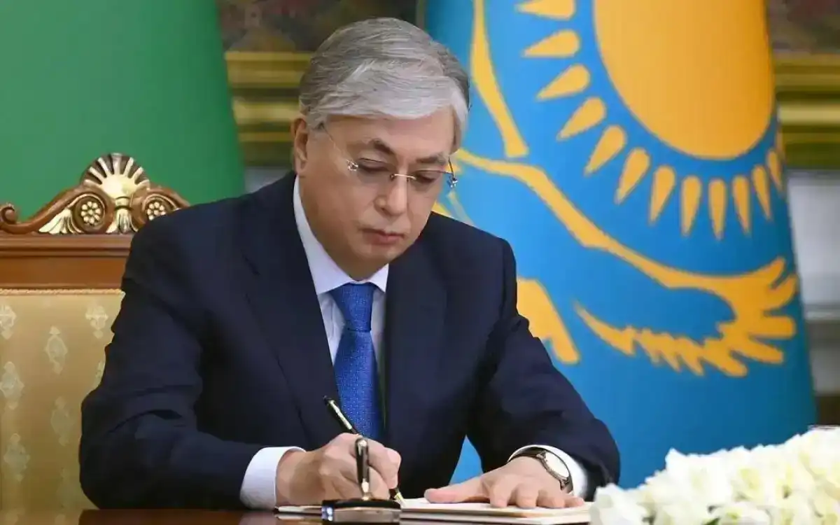 Президент подписал закон о сотрудничестве с Монголией в пенсионной сфере