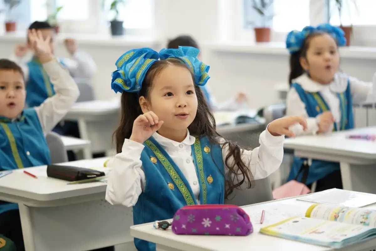 Казахстанские школьники отдохнут на весенних каникулах 11 дней